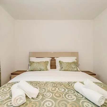 Apartment Ivo *